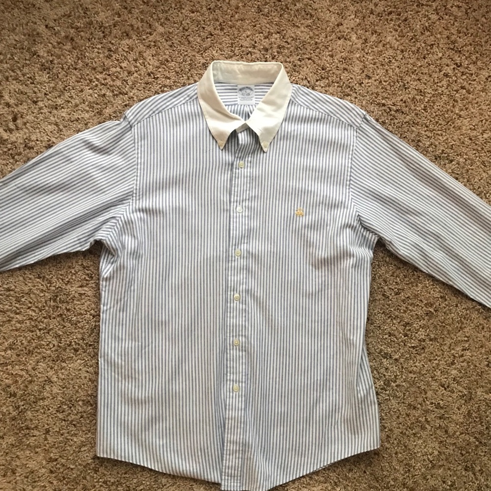 Brooks brothers Button Down Dress Shirt Size L